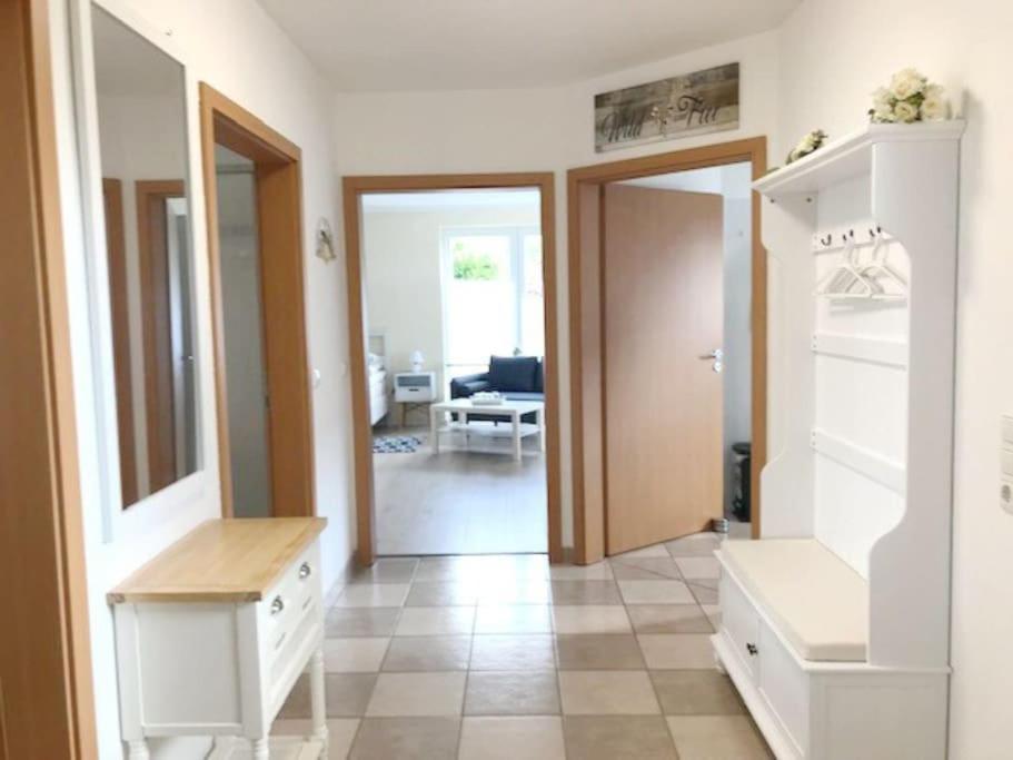 Komfortables Einzelhaus Mit Garten Halstenbek Exteriör bild