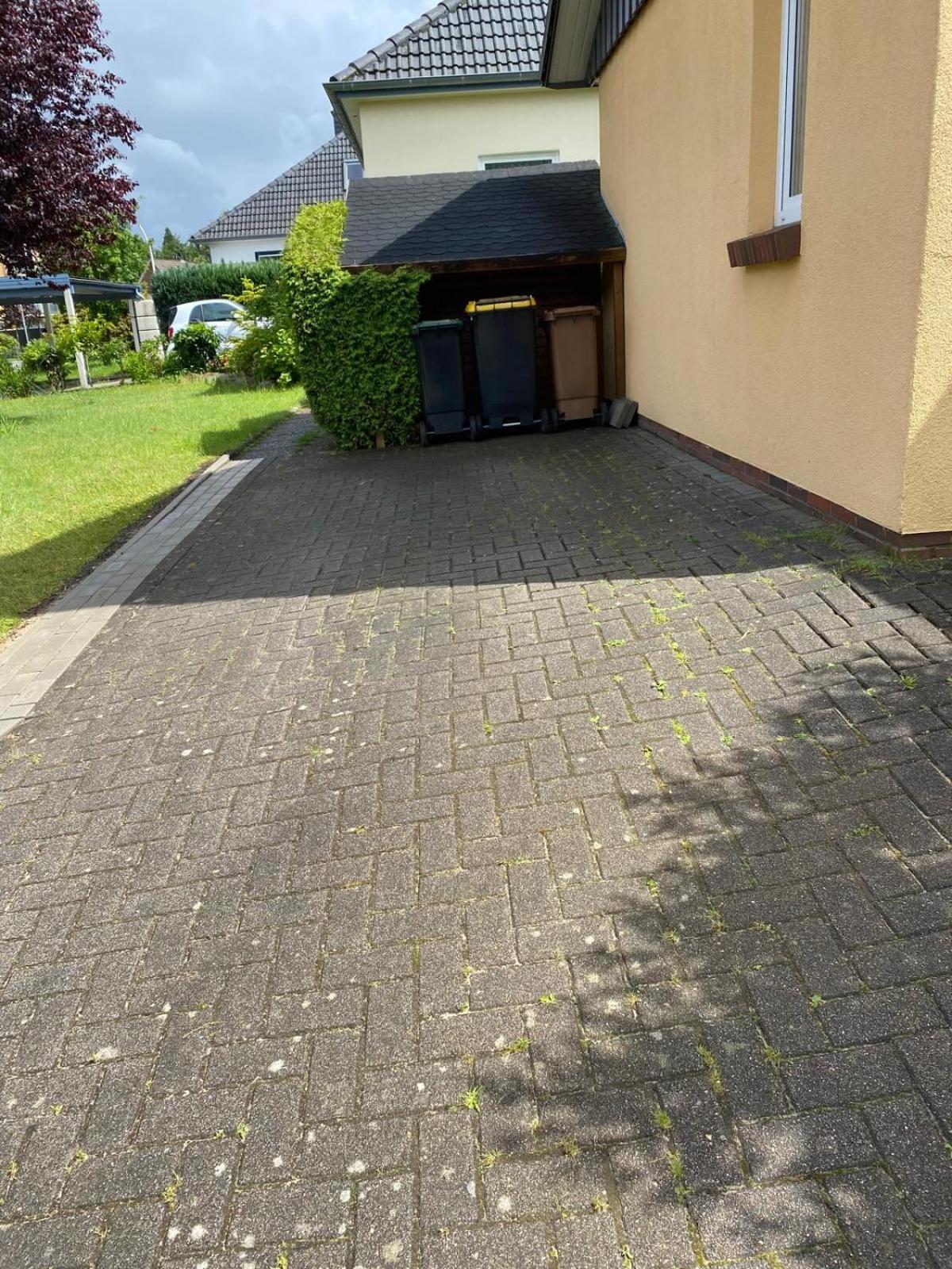 Komfortables Einzelhaus Mit Garten Halstenbek Exteriör bild