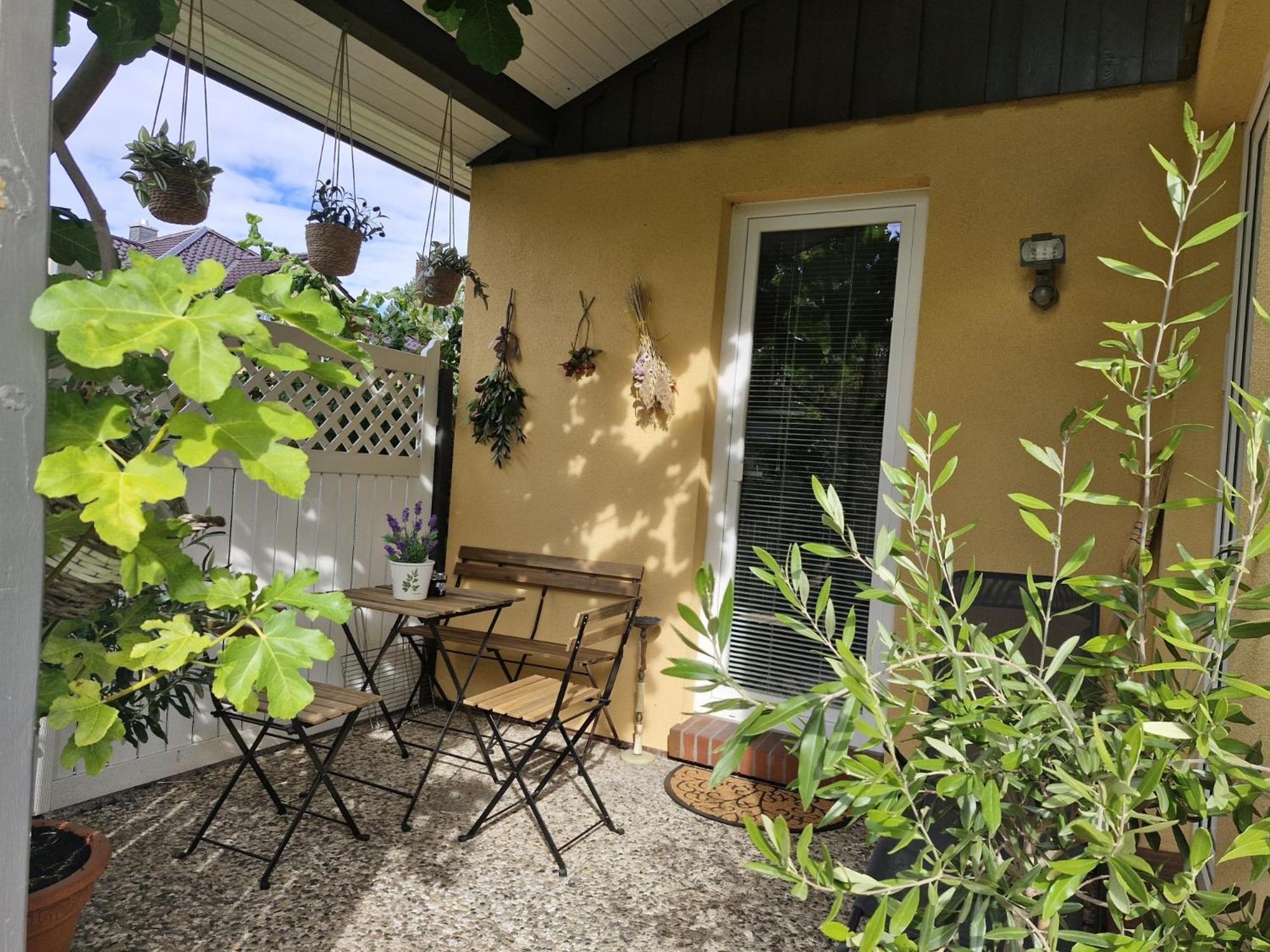 Komfortables Einzelhaus Mit Garten Halstenbek Exteriör bild